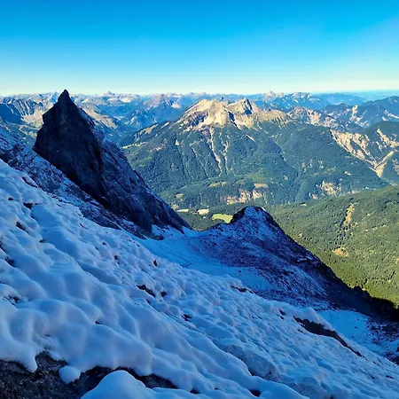 Alpine Schmiede 木屋 *