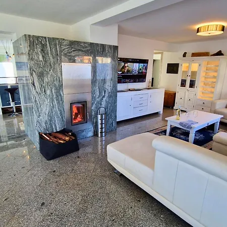 Alpine Schmiede Chalet *