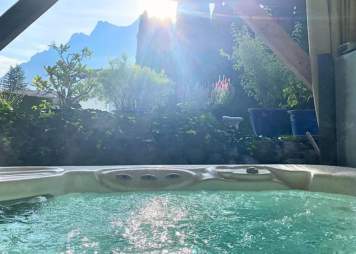 Chalet Alpine Schmiede *